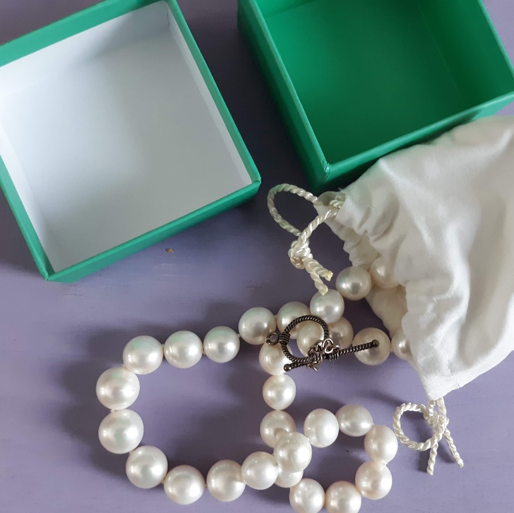 Carolyn Pollack pear necklace
